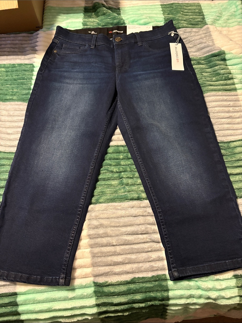 Liz Claiborne Dark Blue Sara Crop Jeans